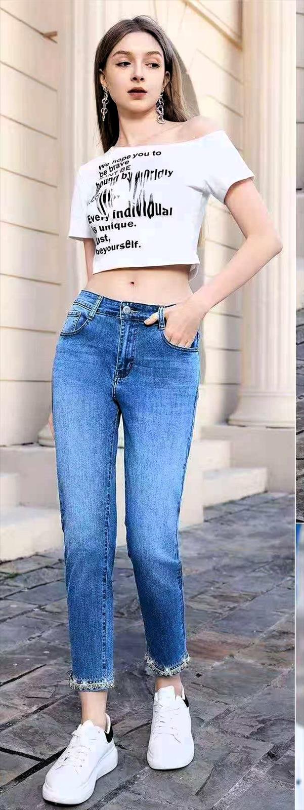 LB new fashion GmbH & Co KG - DOB, Accessoires, Young Fashion, Big Sizes - Eschborn