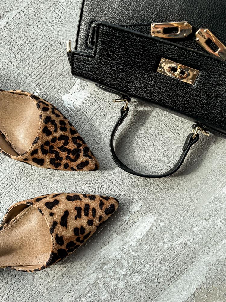 efashion s.r.o. - DOB;Accesoires;Schuhe;Young Fashion - Medvedov