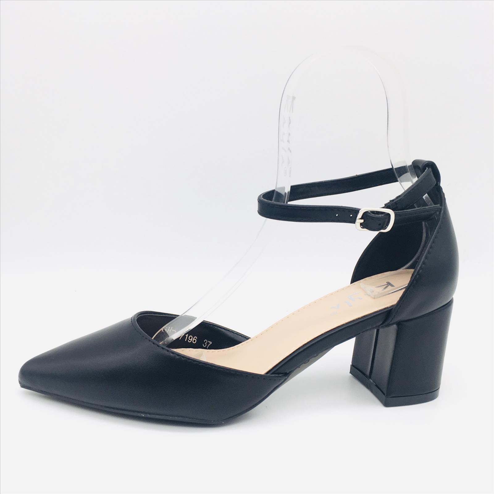 Kayla GmbH - Schuhgrosshandel