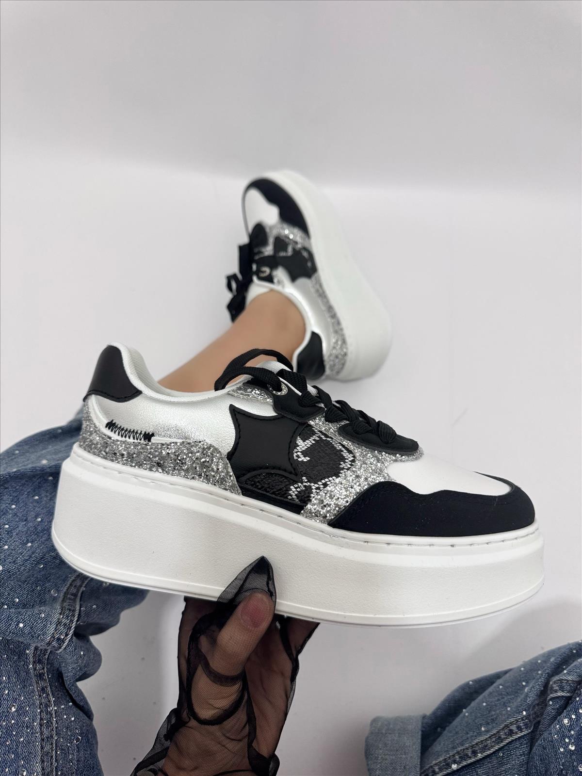 Ala Mode Fashion-DOB;Accessoires;Leather Wear; Young Fashion - Neuss