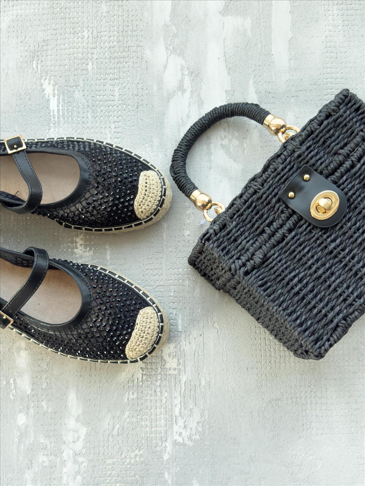 efashion s.r.o. - DOB;Accesoires;Schuhe;Young Fashion - Medvedov