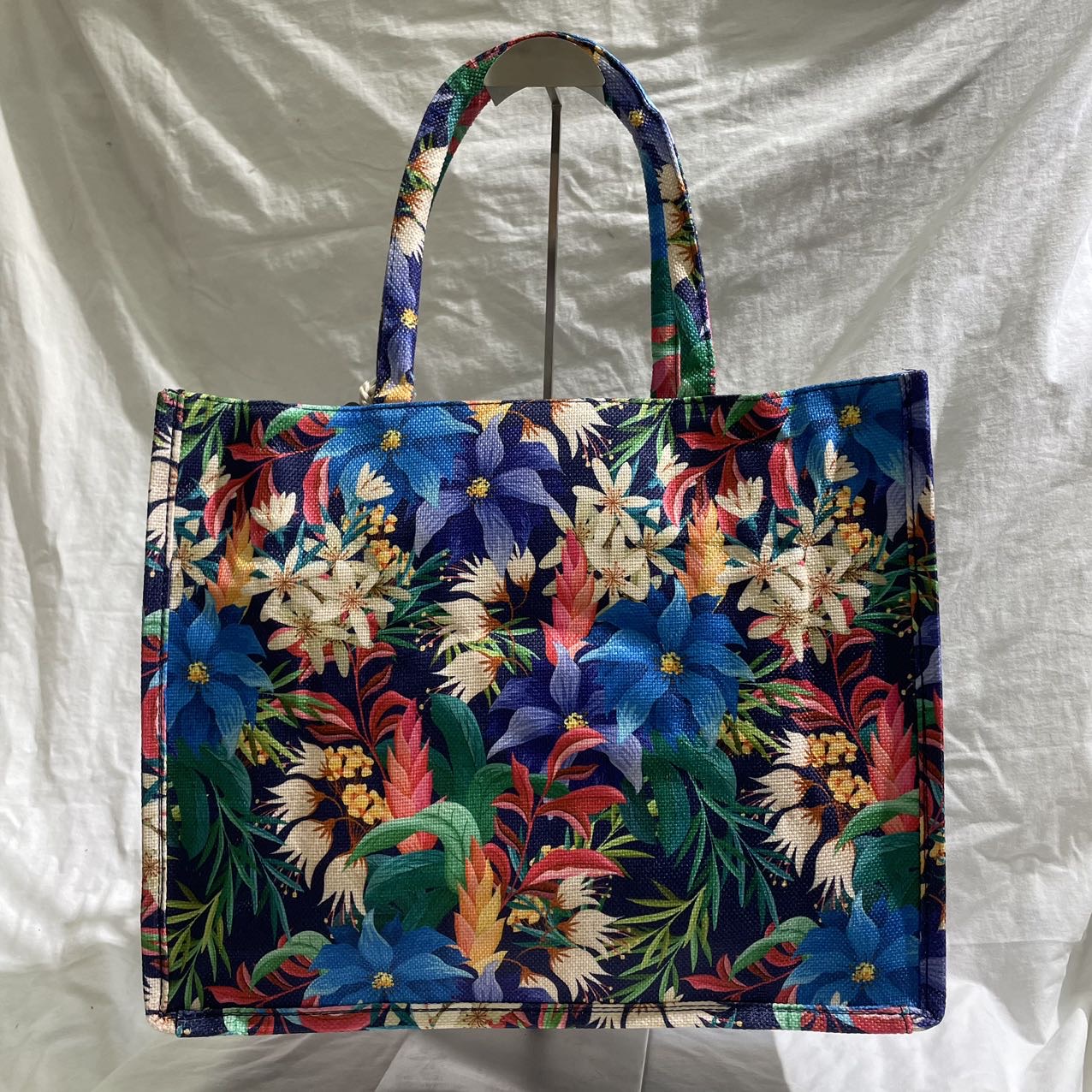 DW-Empire - Damenmode, Kindermode, Accessoires, Taschen, Tücher