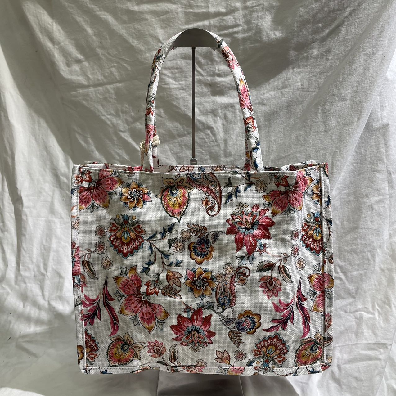 DW-Empire - Damenmode, Kindermode, Accessoires, Taschen, Tücher