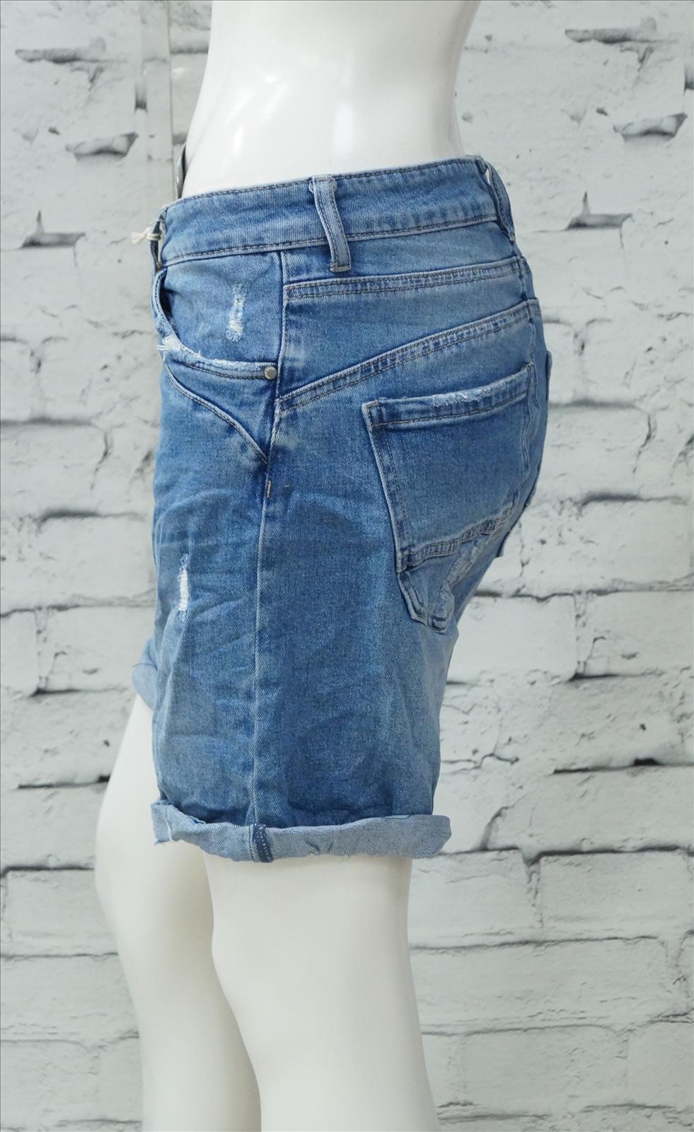 Bhatti Mode GmbH - Young fashion, DOB - Blusen, Hosen Jacken, Jeans, Kleider, Pullover etc.