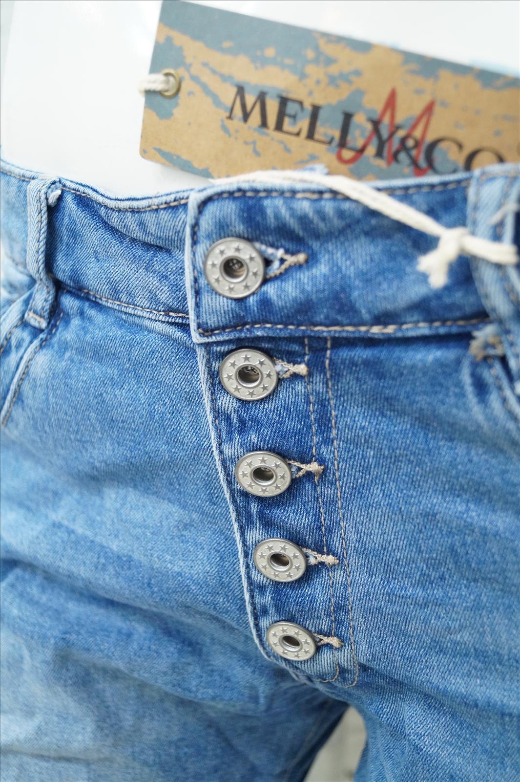 Bhatti Mode GmbH - Young fashion, DOB - Blusen, Hosen Jacken, Jeans, Kleider, Pullover etc.
