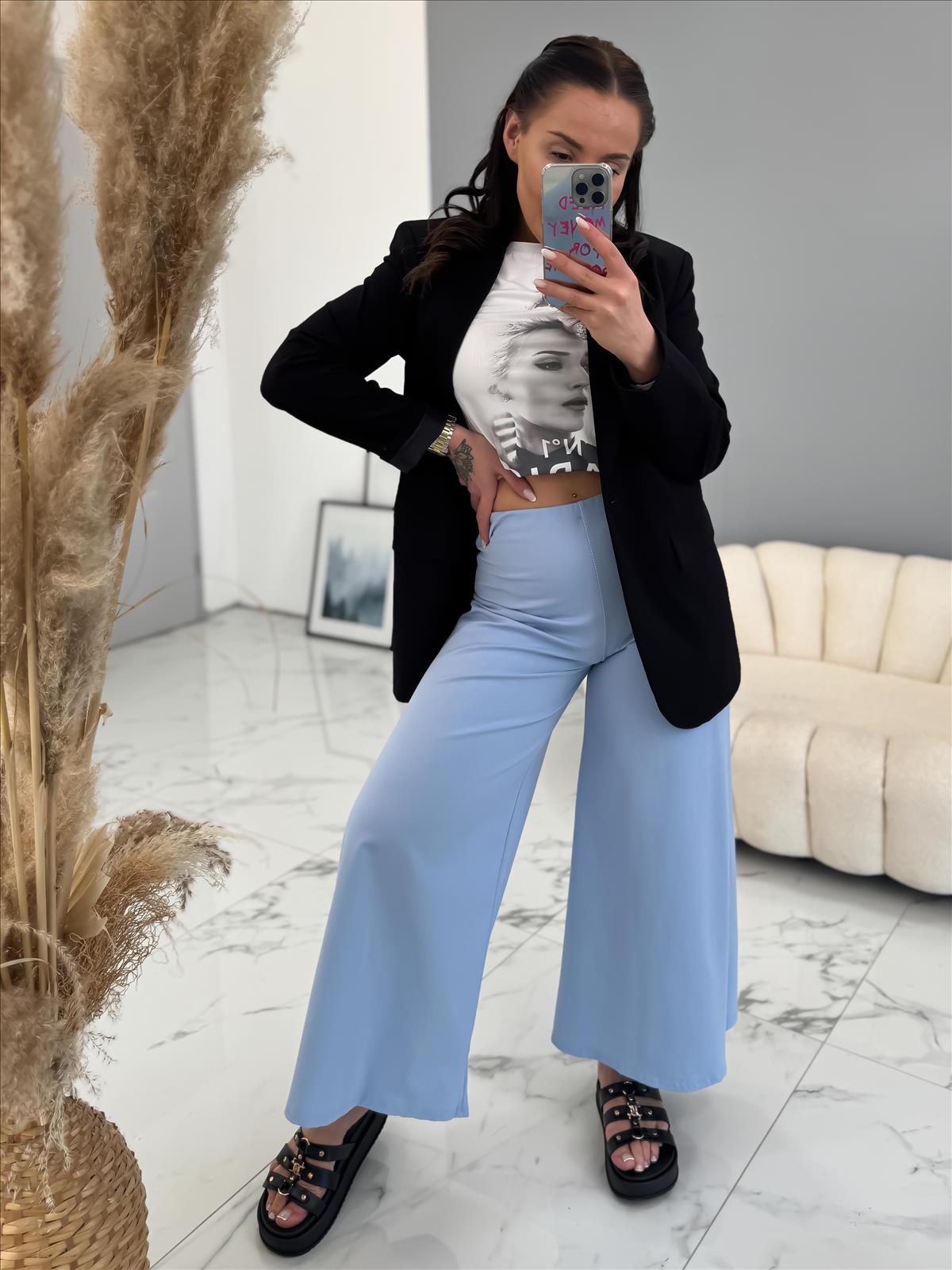 efashion s.r.o. - DOB;Accesoires;Schuhe;Young Fashion - Medvedov