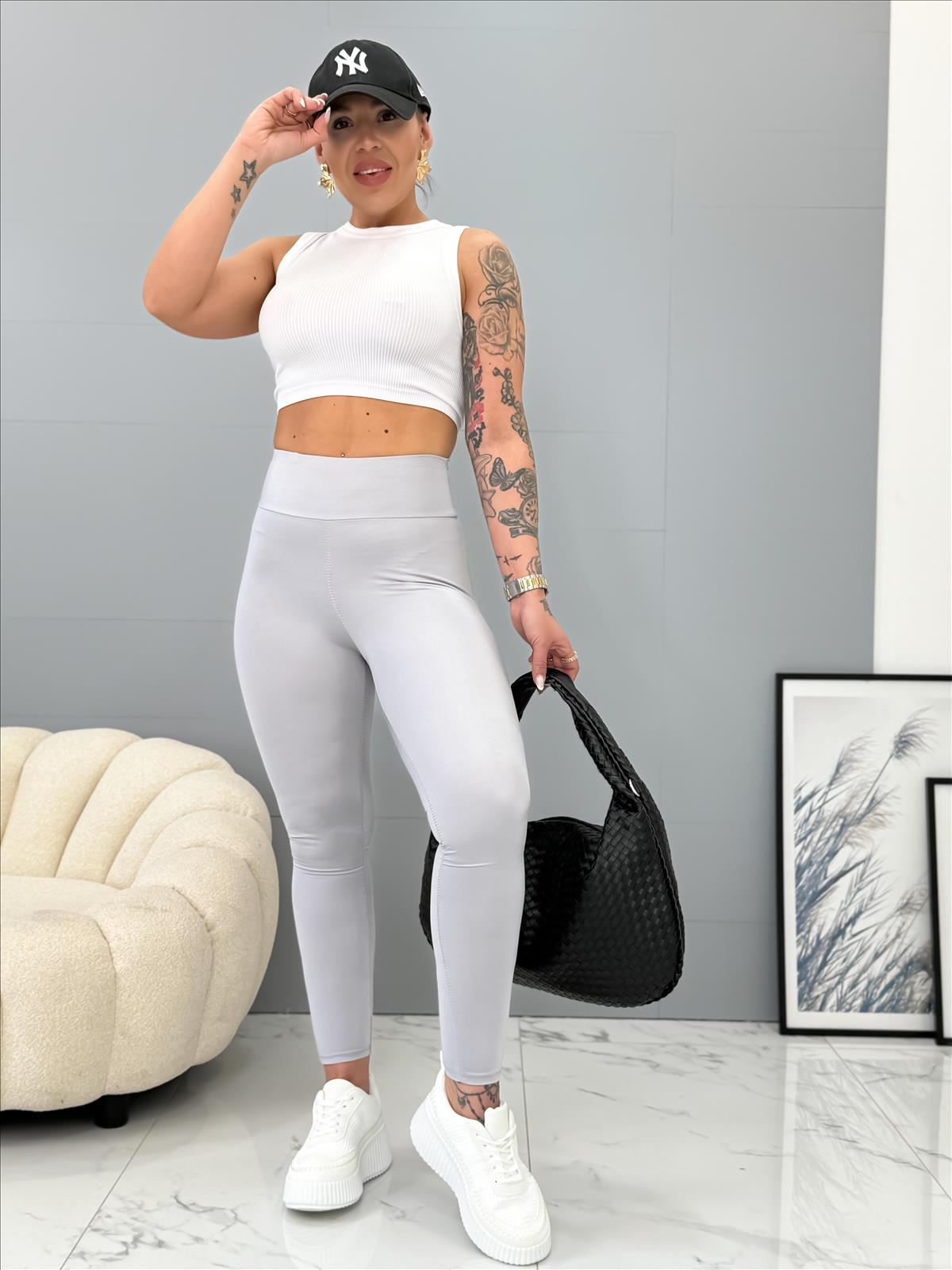 efashion s.r.o. - DOB;Accesoires;Schuhe;Young Fashion - Medvedov