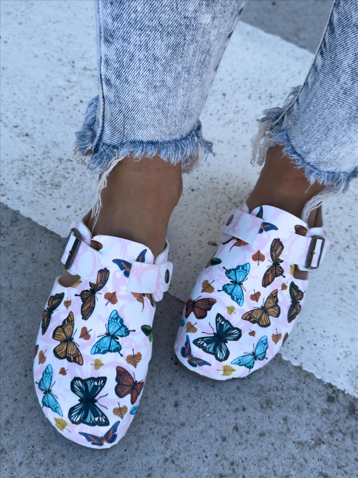efashion s.r.o. - DOB;Accesoires;Schuhe;Young Fashion - Medvedov