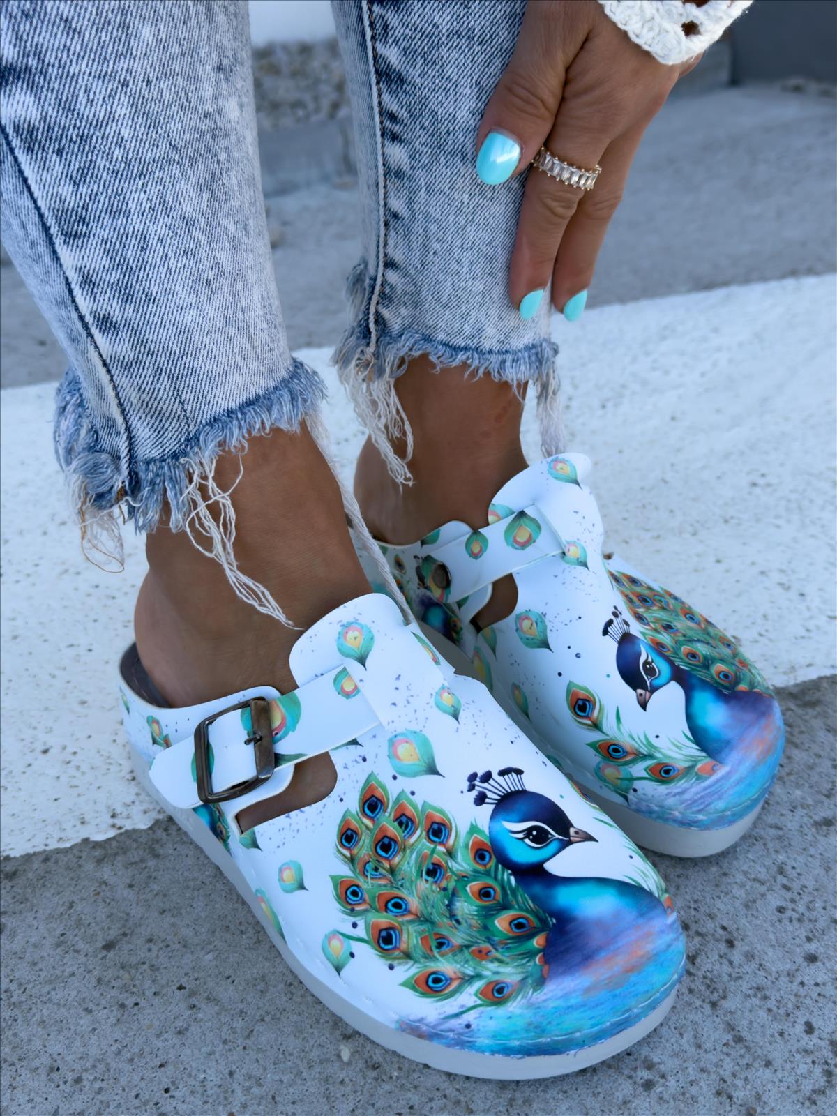 efashion s.r.o. - DOB;Accesoires;Schuhe;Young Fashion - Medvedov