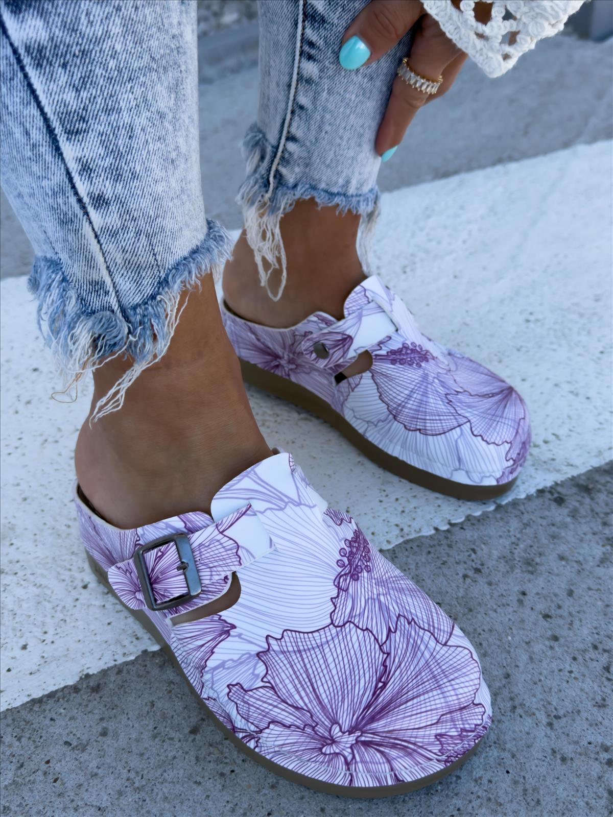 efashion s.r.o. - DOB;Accesoires;Schuhe;Young Fashion - Medvedov