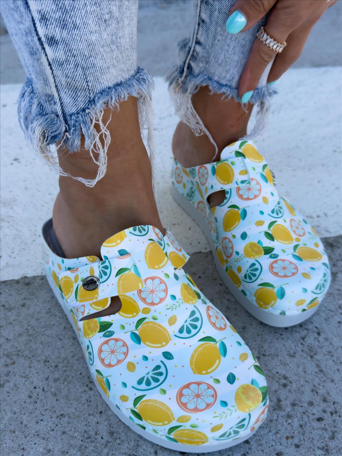 efashion s.r.o. - DOB;Accesoires;Schuhe;Young Fashion - Medvedov