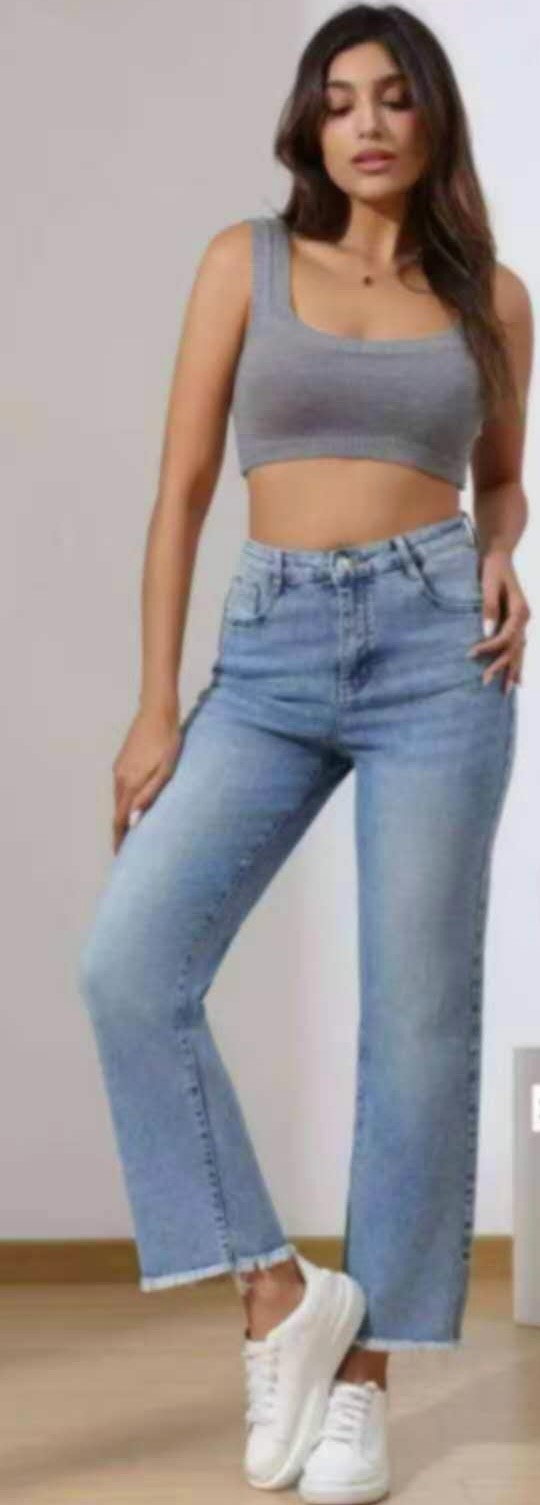 LB new fashion GmbH & Co KG - DOB, Accessoires, Young Fashion, Big Sizes - Eschborn