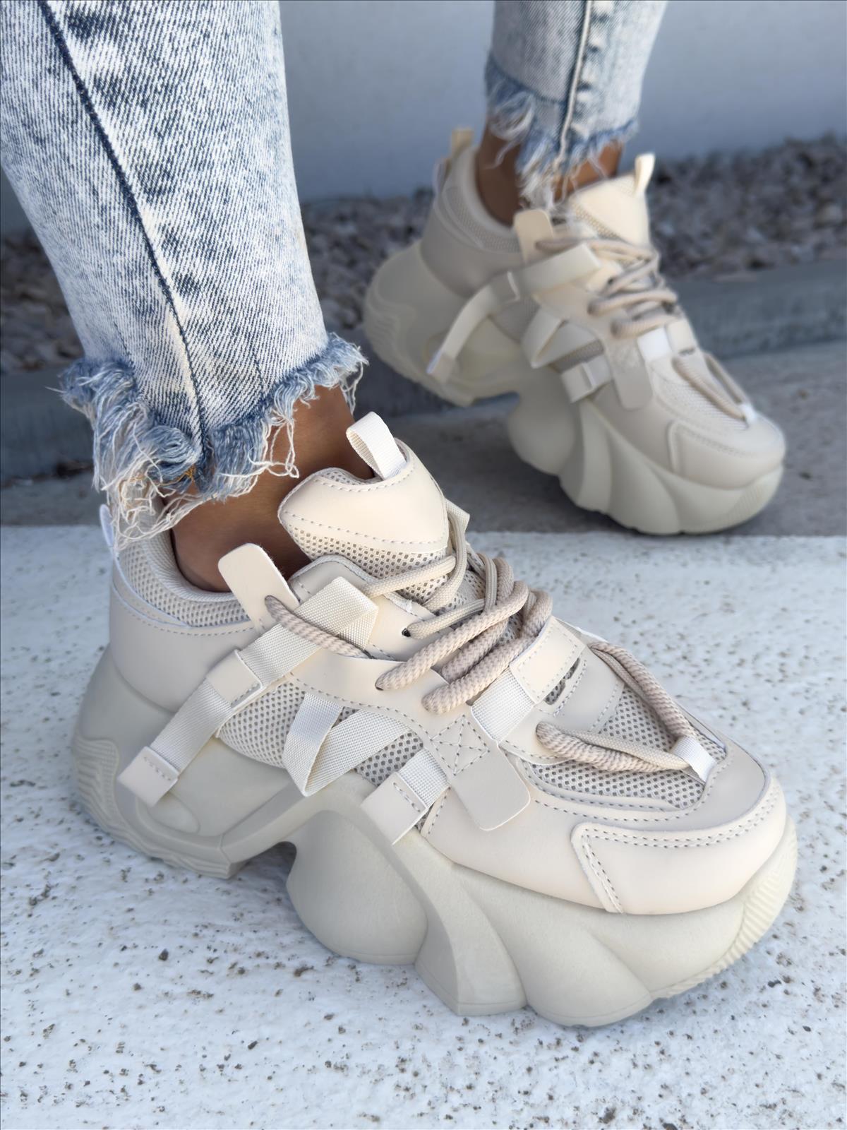 efashion s.r.o. - DOB;Accesoires;Schuhe;Young Fashion - Medvedov