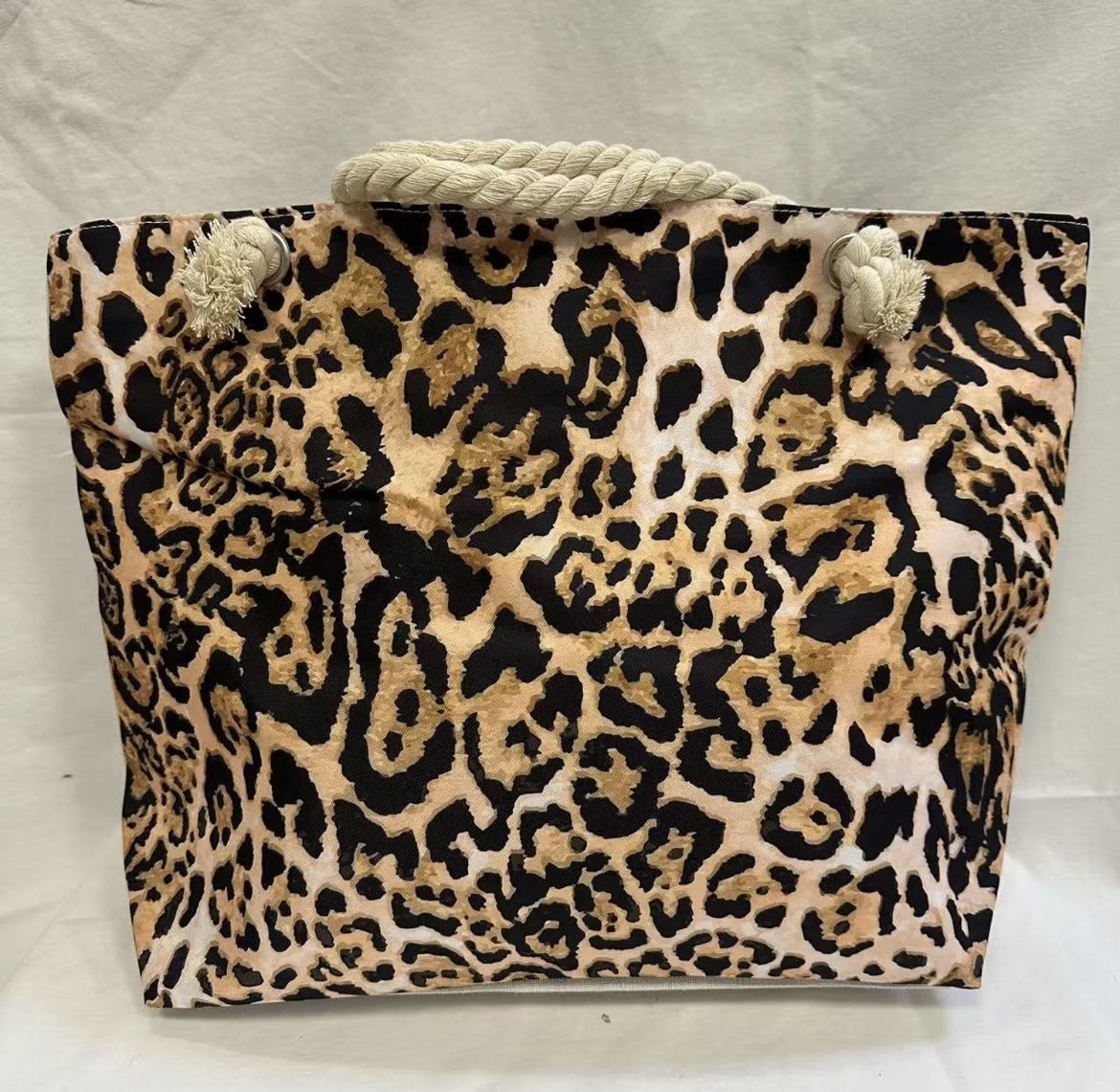 DW-Empire - Damenmode, Kindermode, Accessoires, Taschen, Tücher