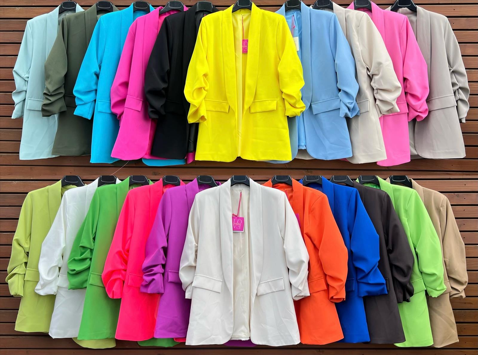 Element of Joy - Damenbekleidung und Accessoires - Wiesbaden