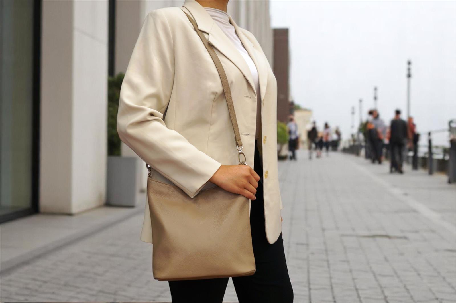 Pulcini GmbH - 2BE - Fashion & Design