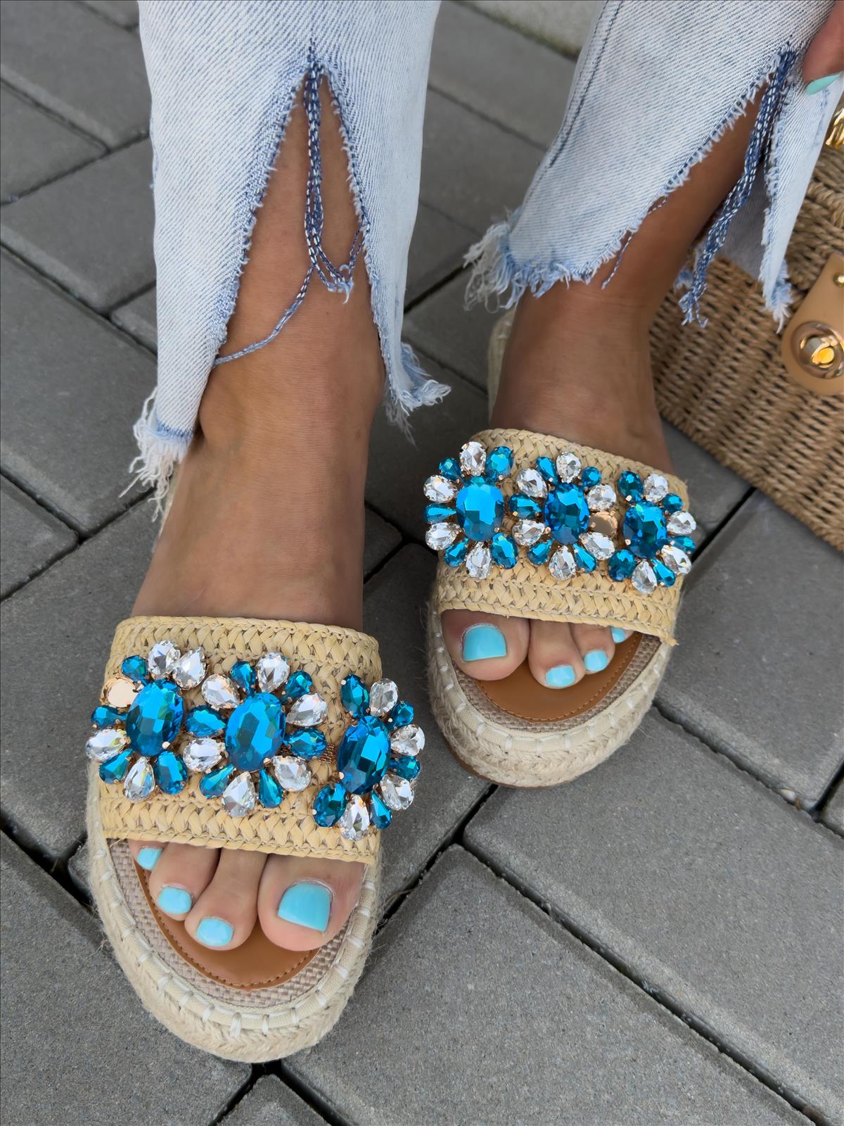 efashion s.r.o. - DOB;Accesoires;Schuhe;Young Fashion - Medvedov