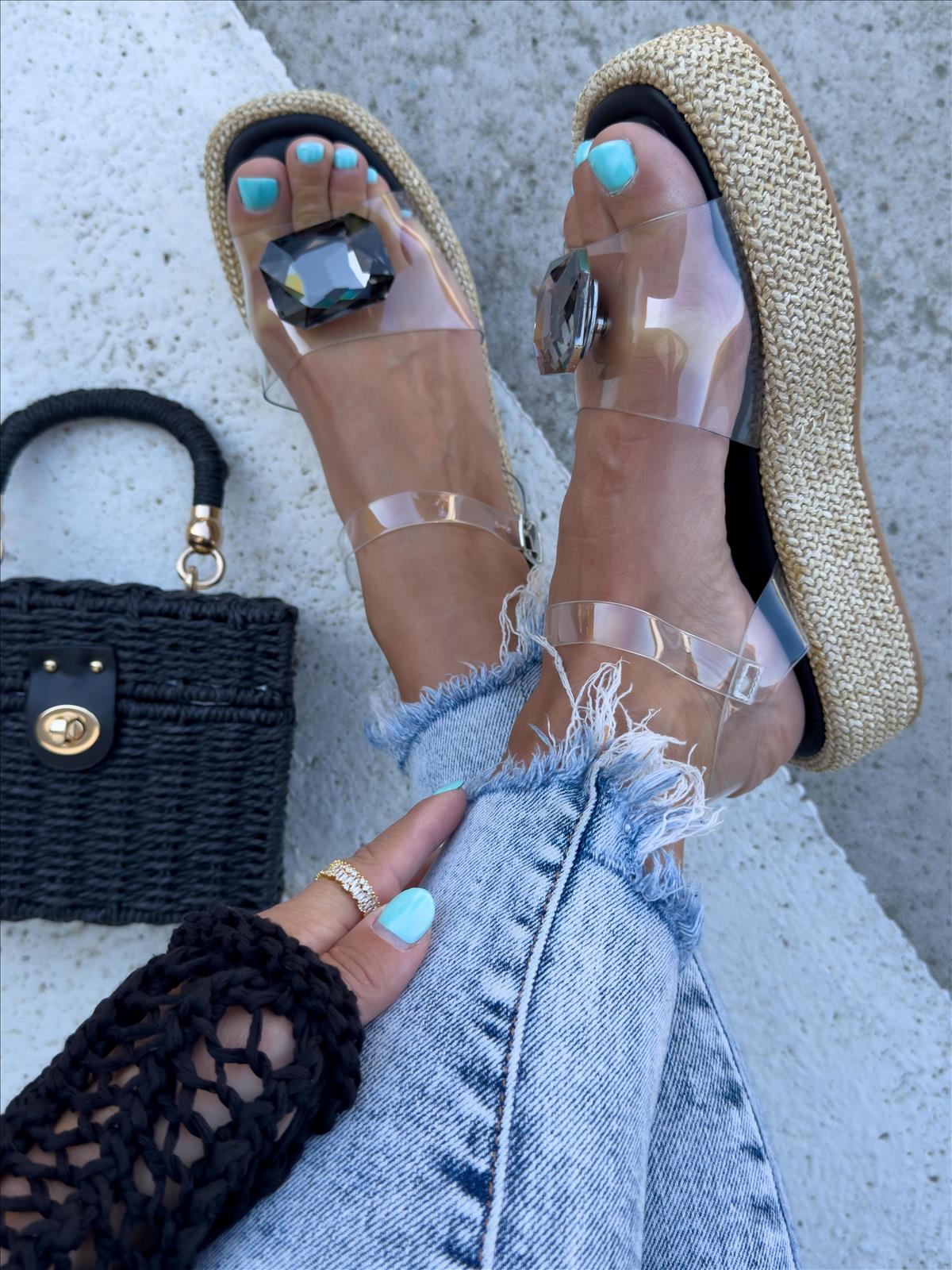 efashion s.r.o. - DOB;Accesoires;Schuhe;Young Fashion - Medvedov