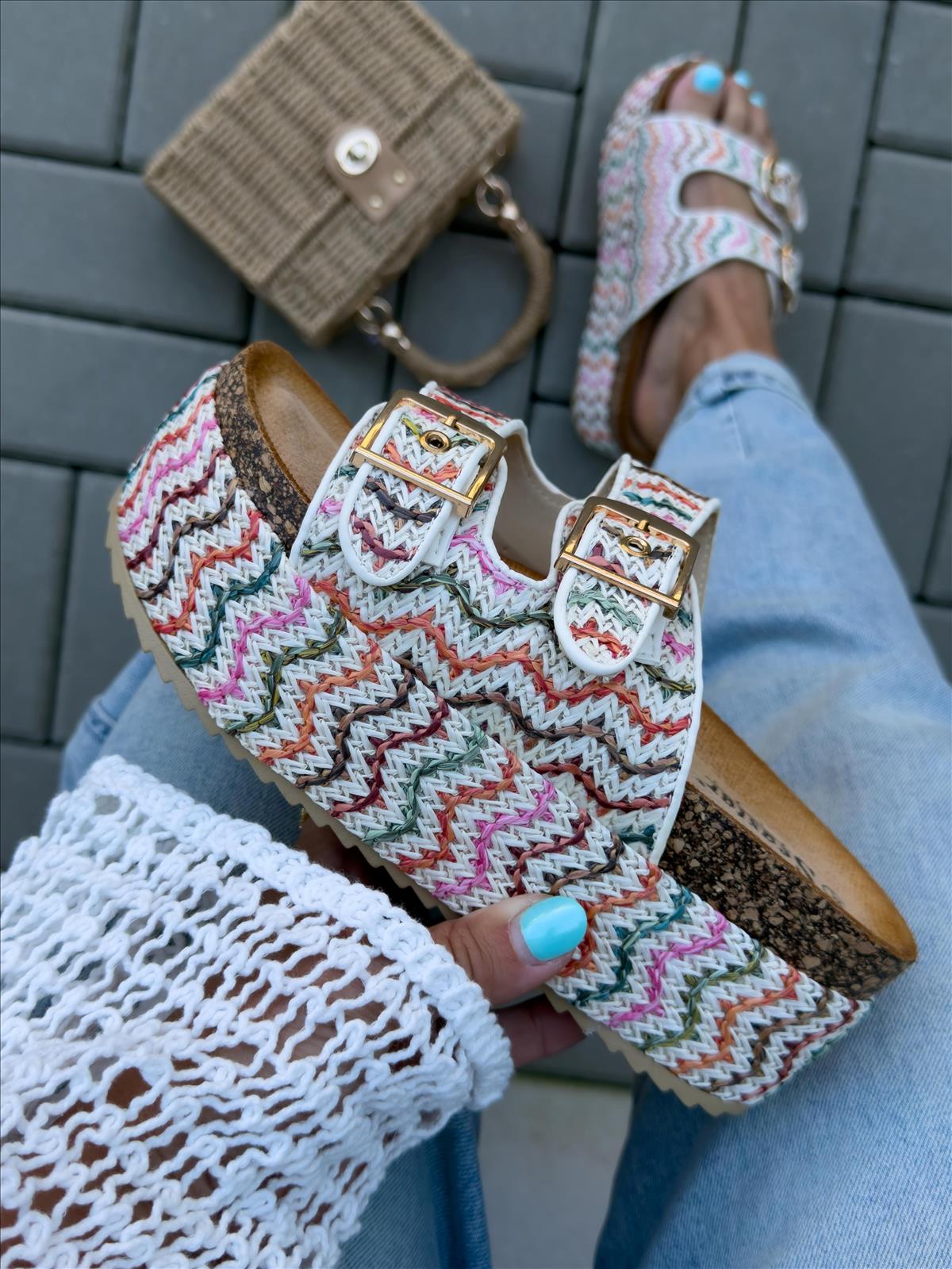 efashion s.r.o. - DOB;Accesoires;Schuhe;Young Fashion - Medvedov