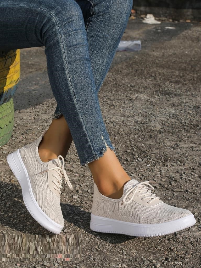 Lujah Shoes (Schuhgrosshandel)