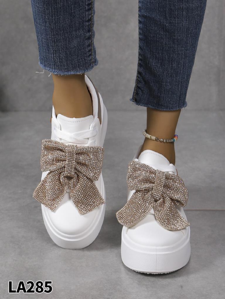 Lujah Shoes (Schuhgrosshandel)