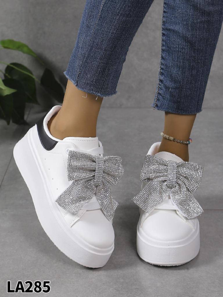 Lujah Shoes (Schuhgrosshandel)
