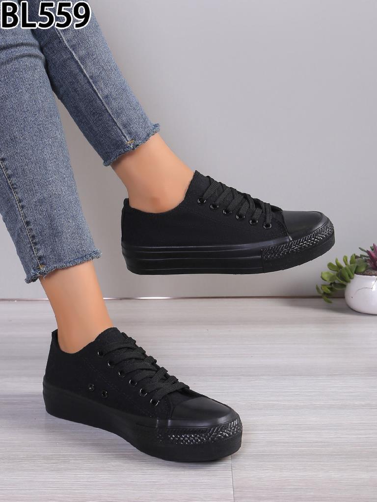 Lujah Shoes (Schuhgrosshandel)