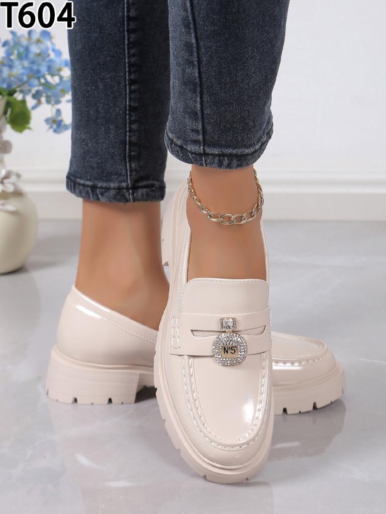 Lujah Shoes (Schuhgrosshandel)