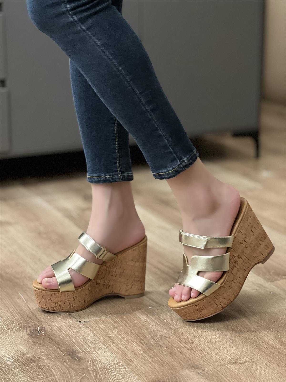 E-Vitale Shoes - BIONDINI Großhandel Wholesale - hochwertige italienische Schuhe direkt ab Fabrik