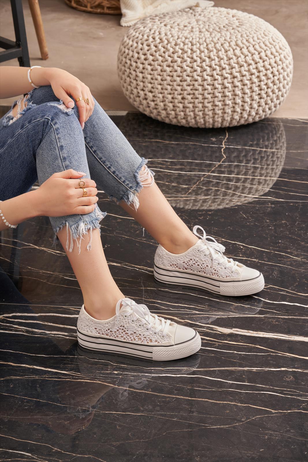 Lujah Shoes (Schuhgrosshandel)