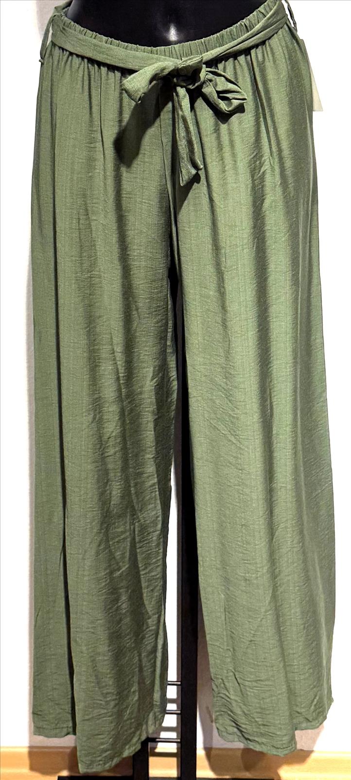 LB new fashion GmbH & Co KG - DOB, Accessoires, Young Fashion, Big Sizes - Eschborn