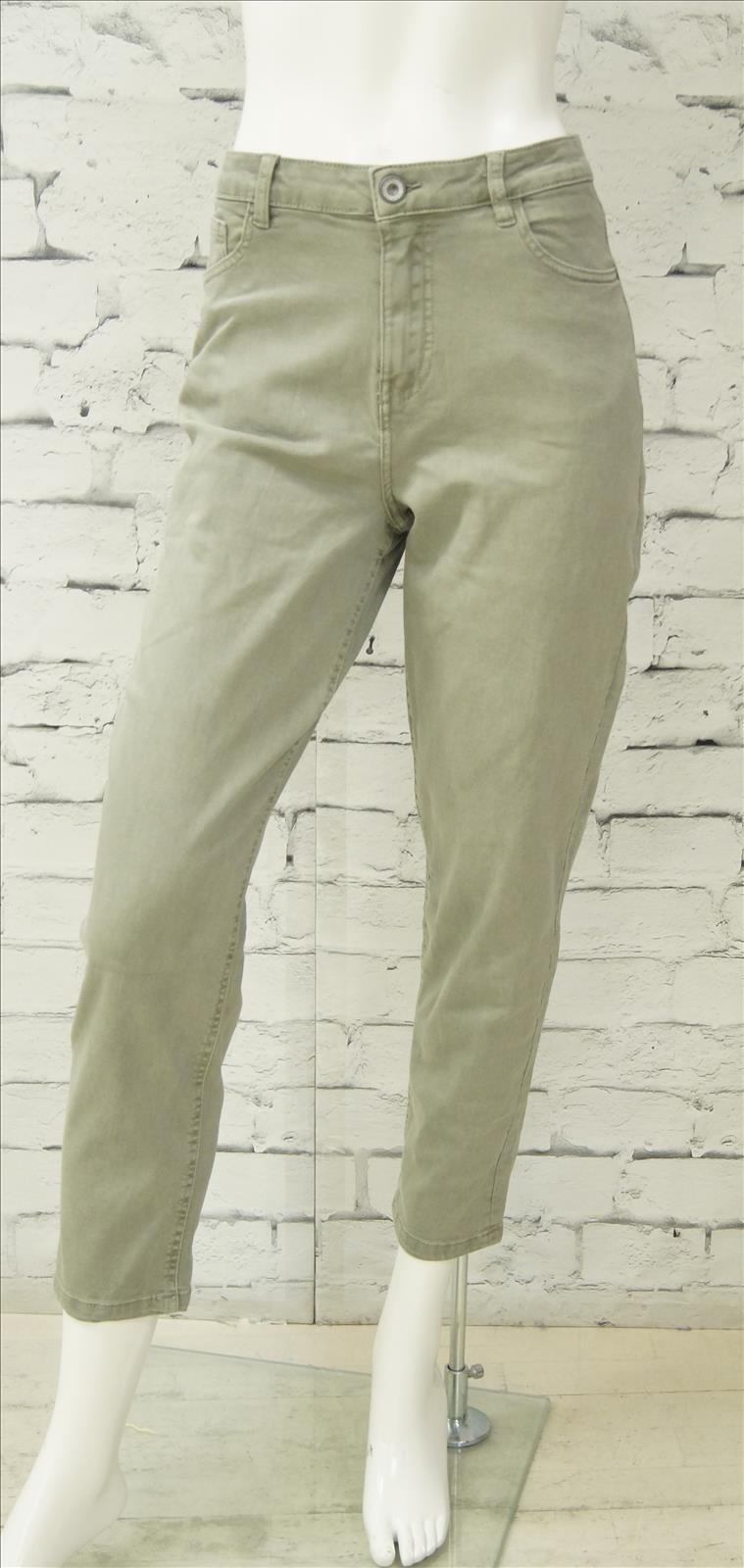 Bhatti Mode GmbH - Young fashion, DOB - Blusen, Hosen Jacken, Jeans, Kleider, Pullover etc.