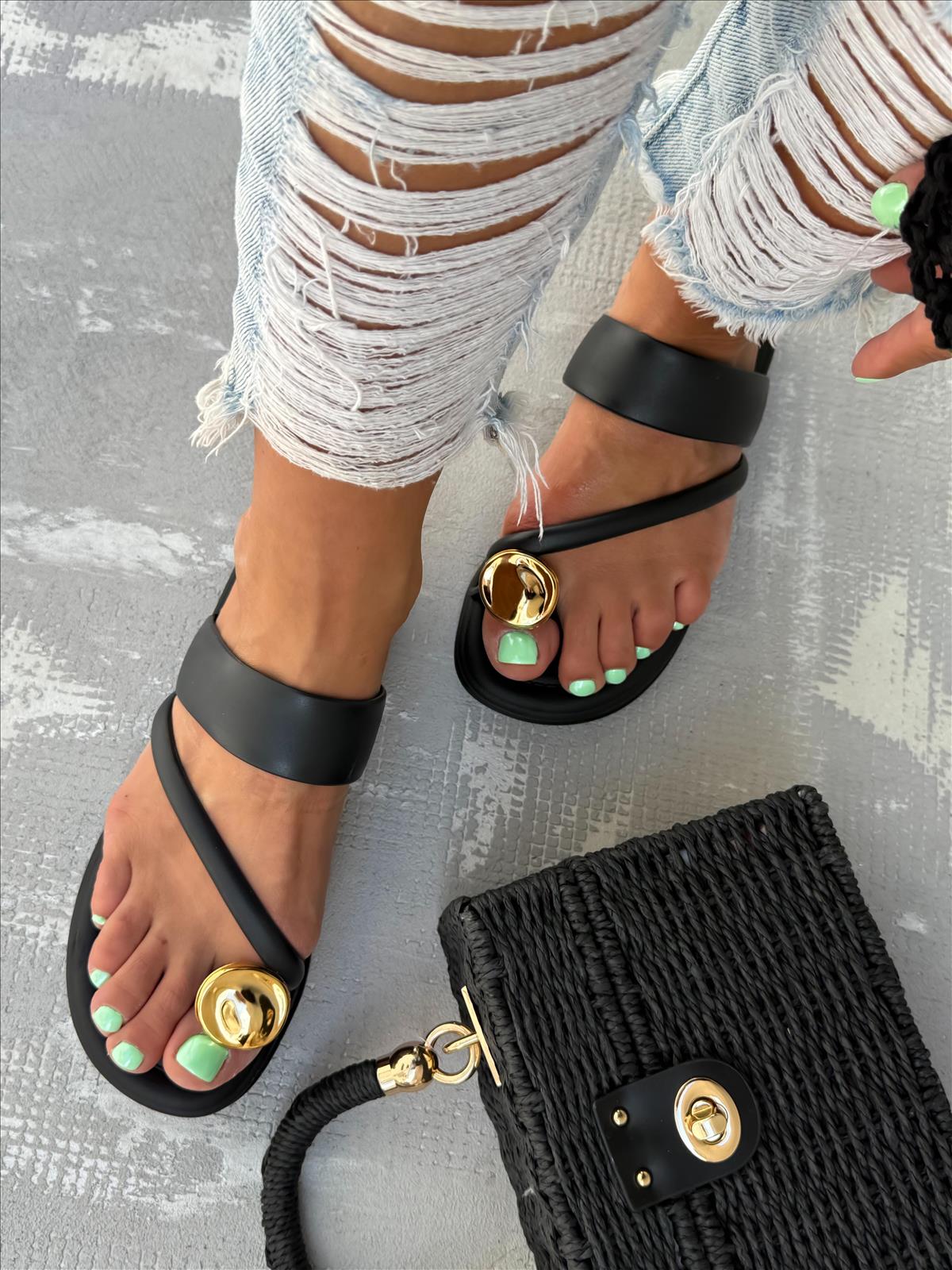 efashion s.r.o. - DOB;Accesoires;Schuhe;Young Fashion - Medvedov