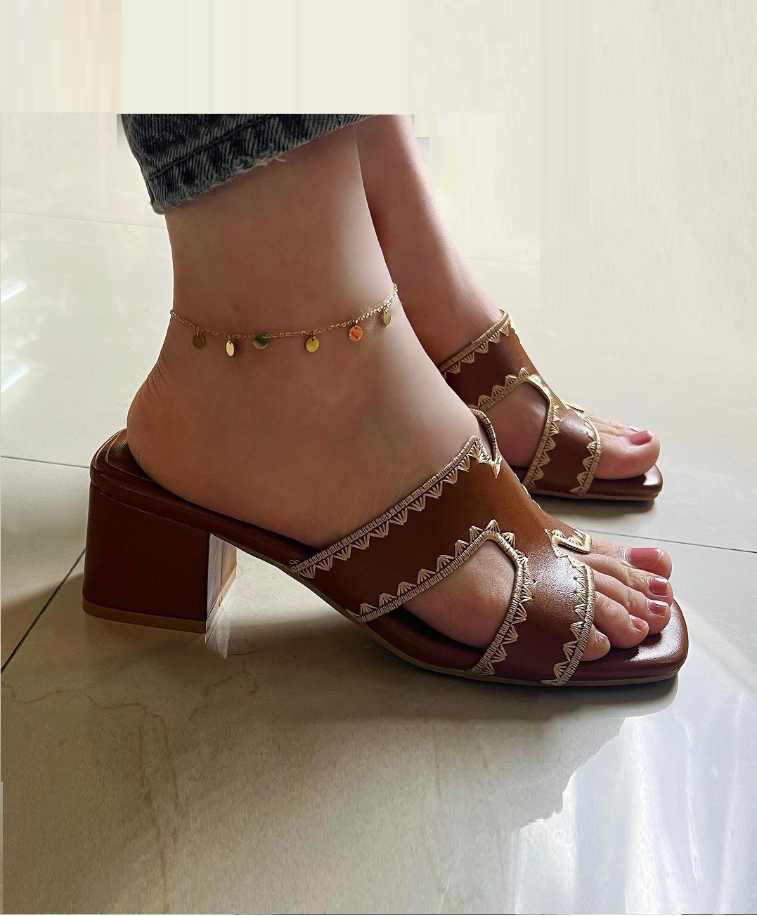 Lujah Shoes (Schuhgrosshandel)