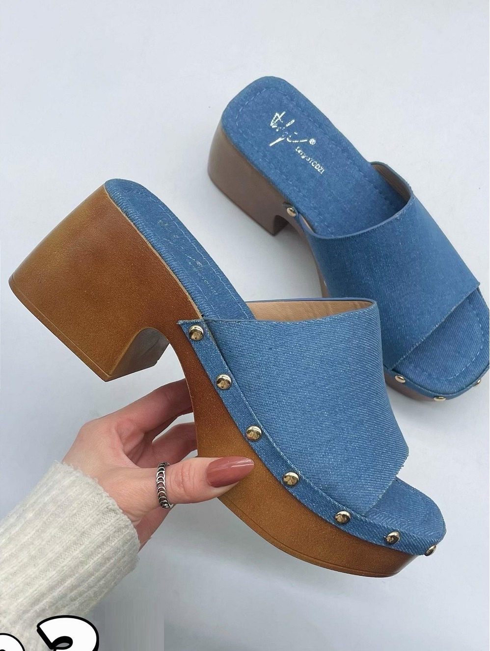 Lujah Shoes (Schuhgrosshandel)