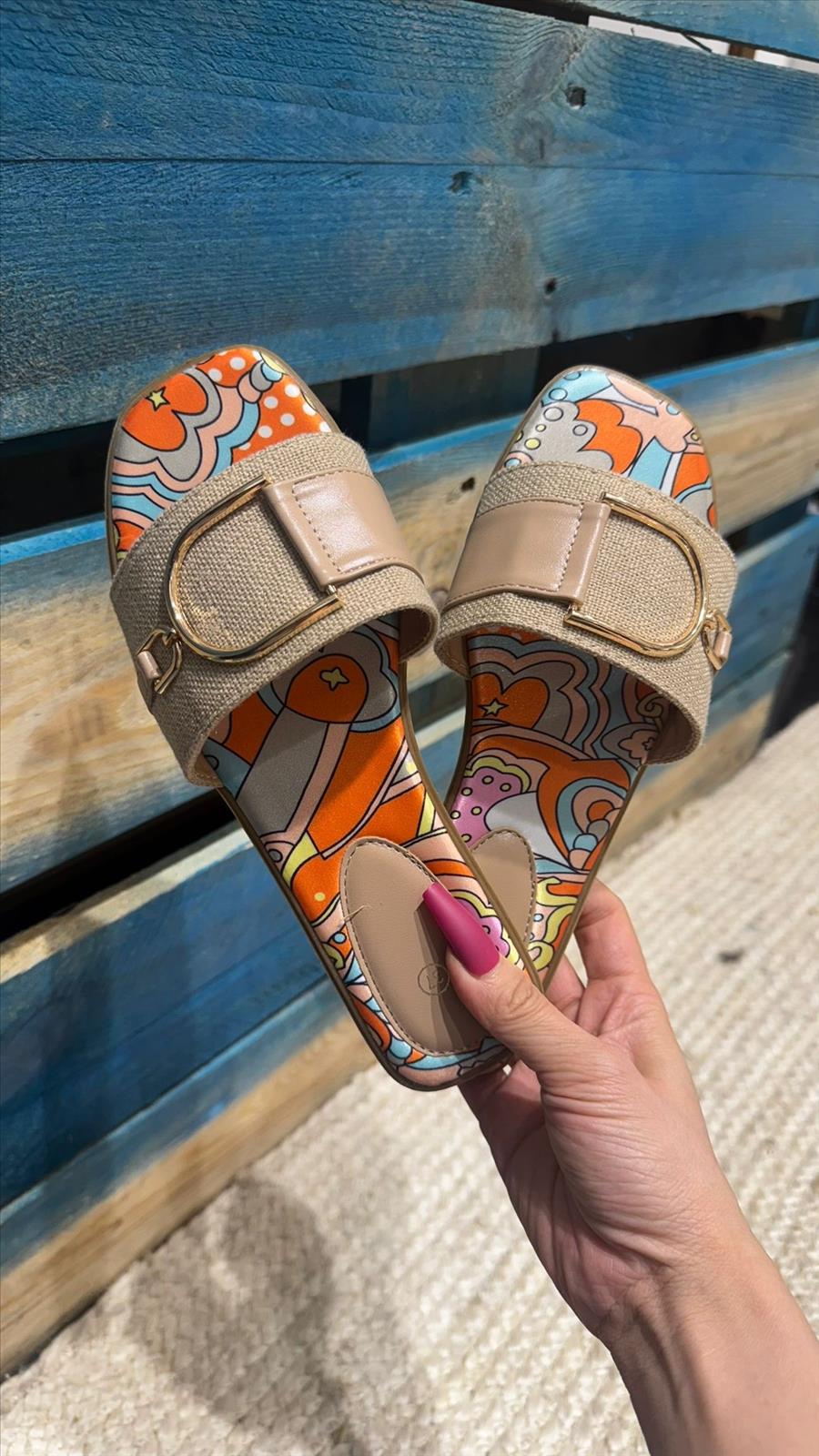 Lujah Shoes (Schuhgrosshandel)