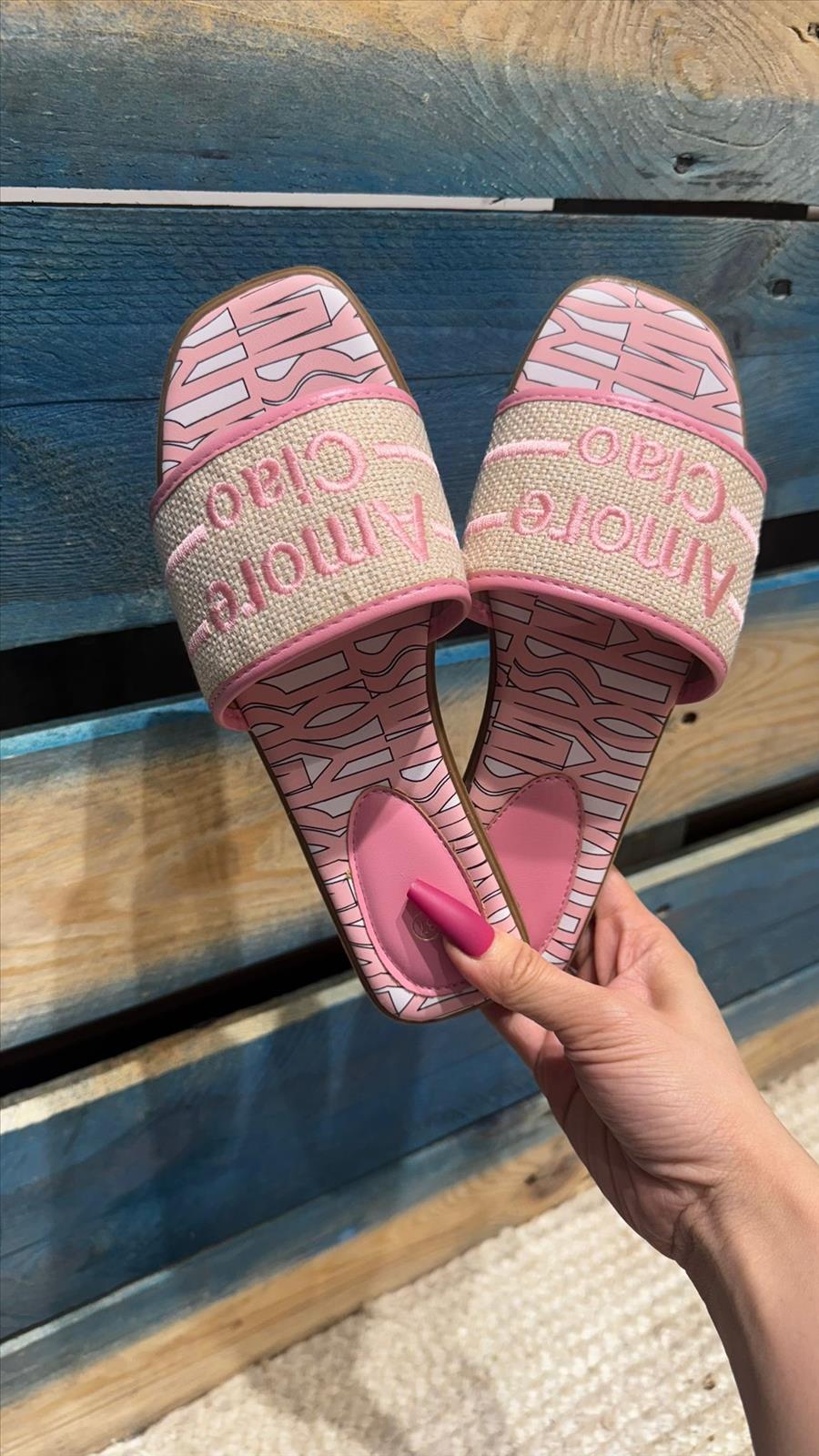 Lujah Shoes (Schuhgrosshandel)