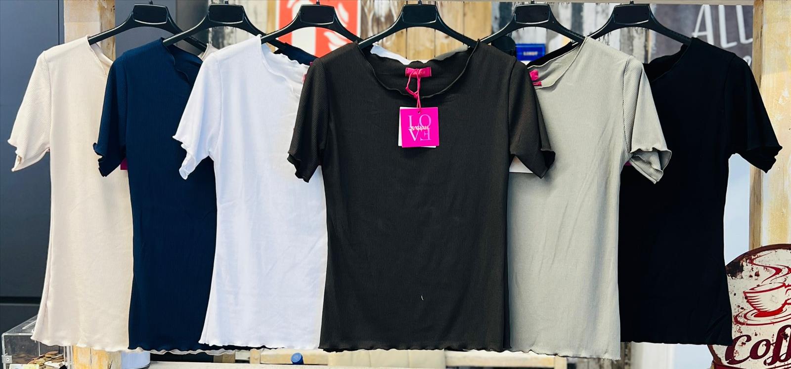 Element of Joy - Damenbekleidung und Accessoires - Wiesbaden
