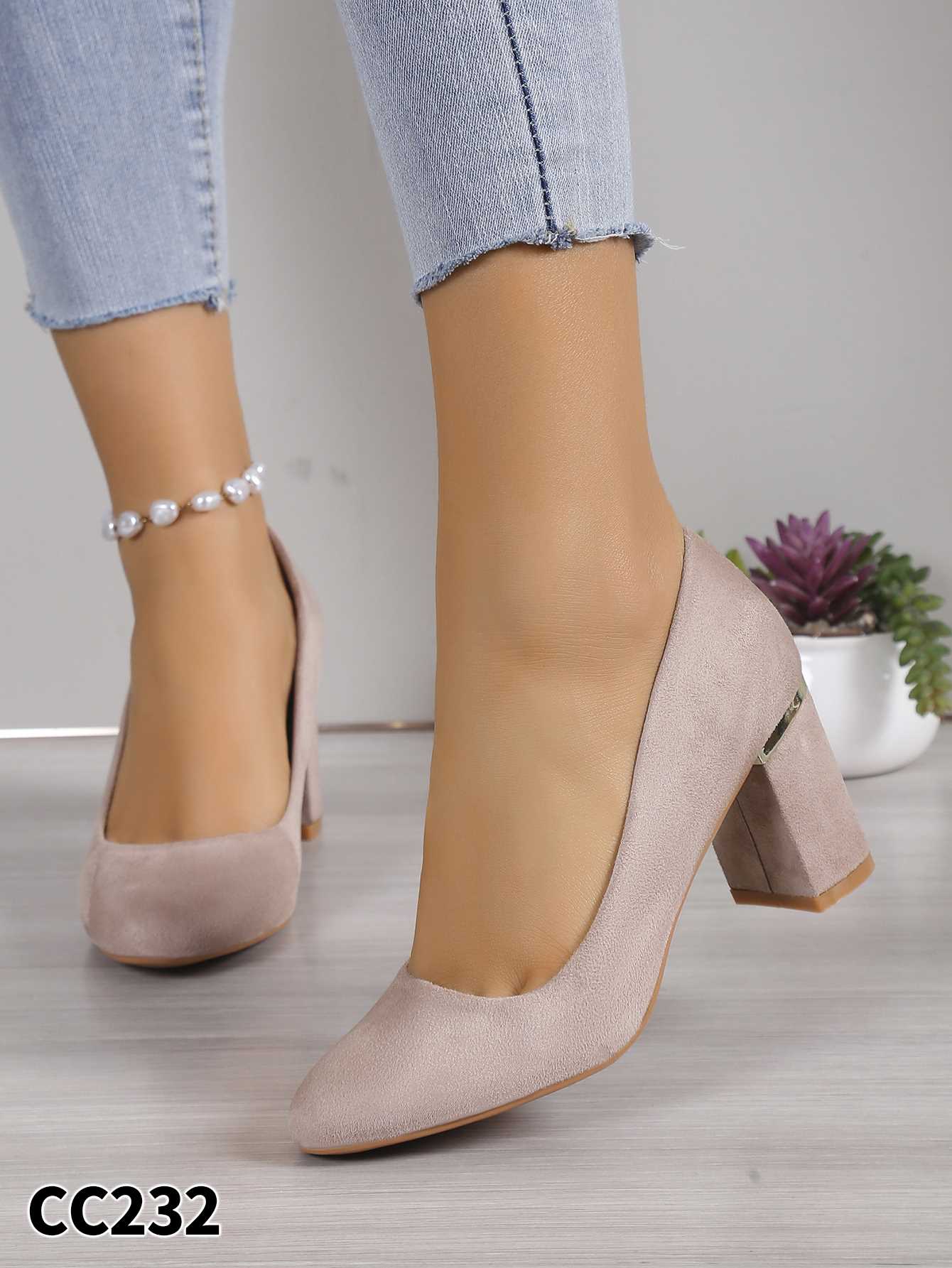 Lujah Shoes (Schuhgrosshandel)