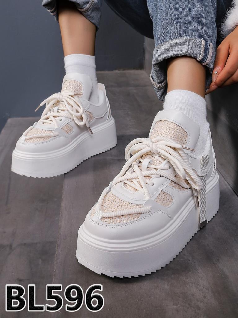 Lujah Shoes (Schuhgrosshandel)