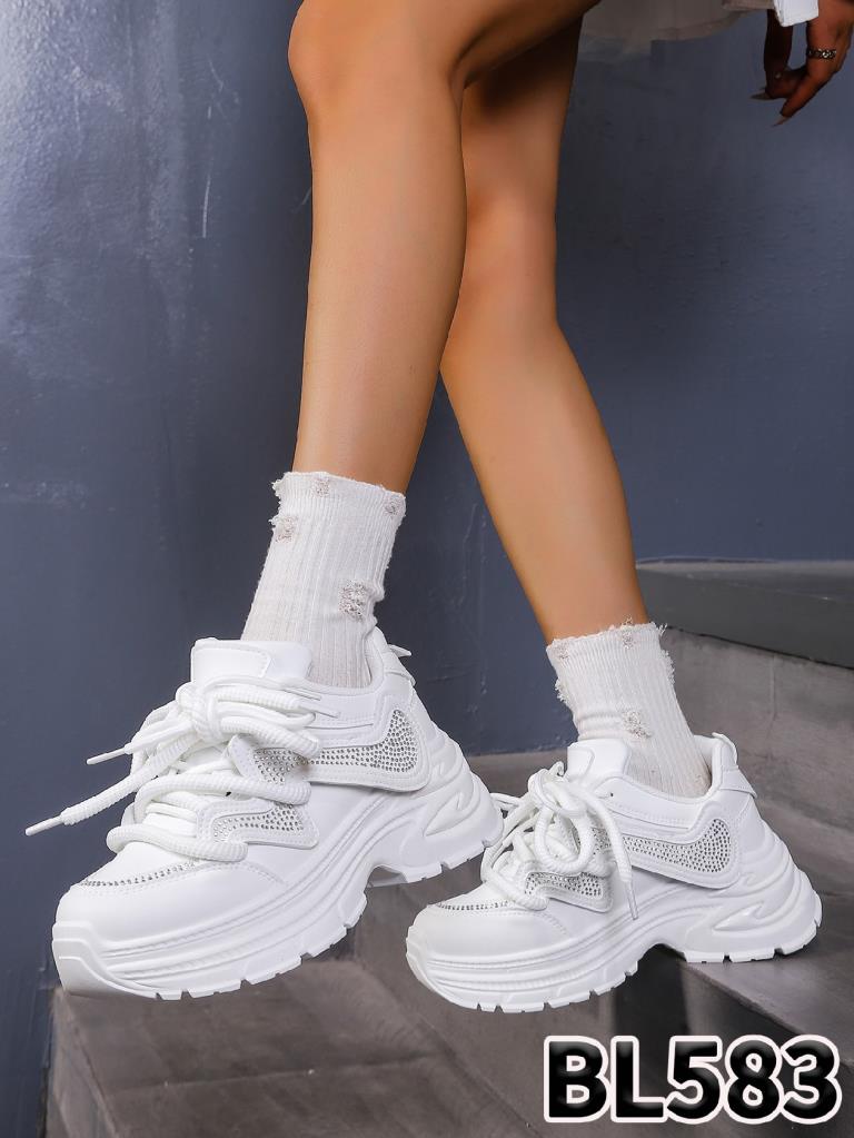 Lujah Shoes (Schuhgrosshandel)