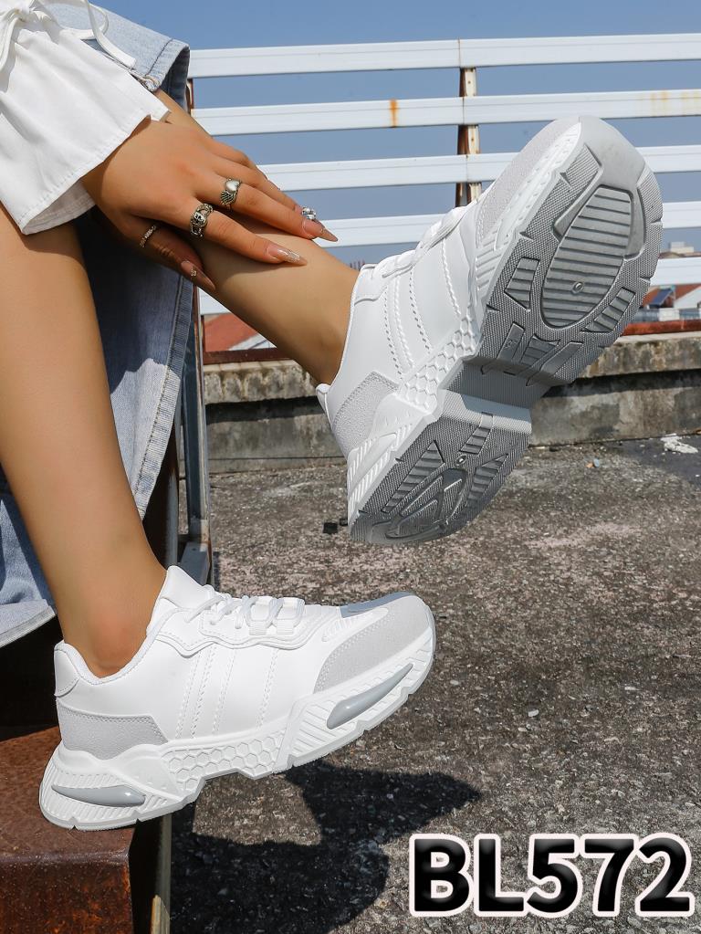 Lujah Shoes (Schuhgrosshandel)