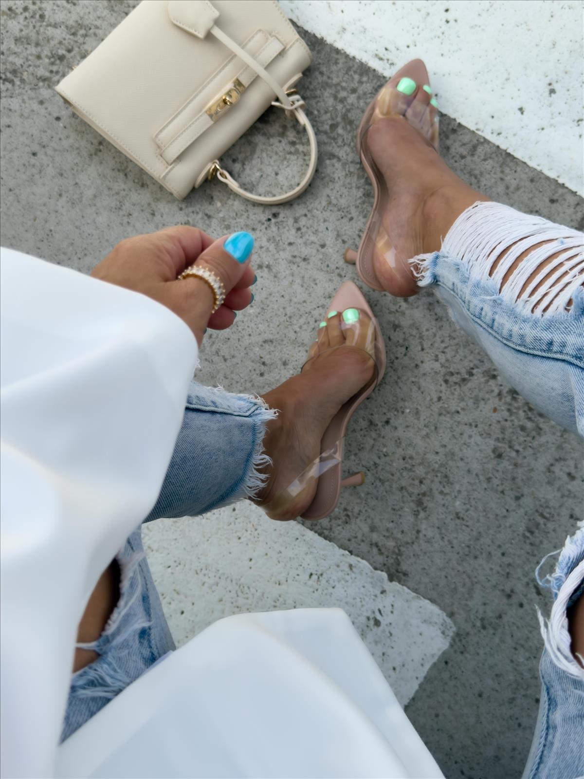 efashion s.r.o. - DOB;Accesoires;Schuhe;Young Fashion - Medvedov
