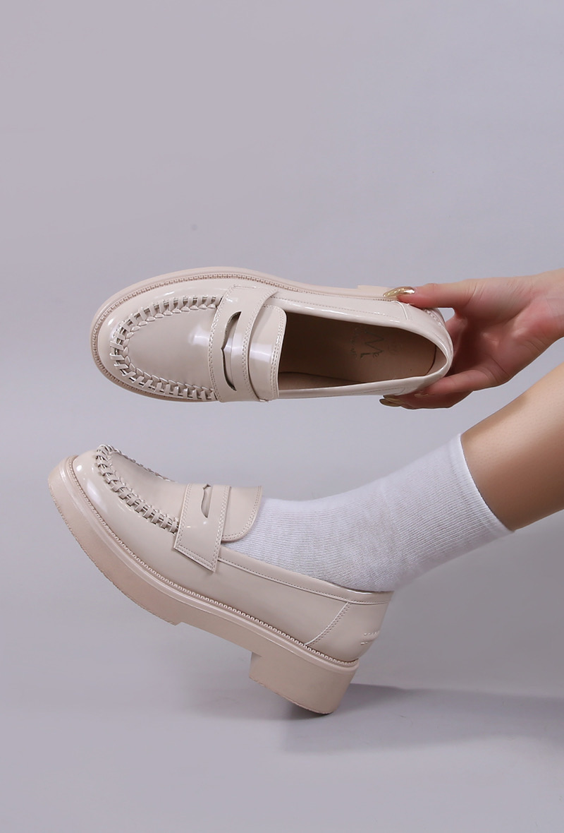 Lujah Shoes (Schuhgrosshandel)