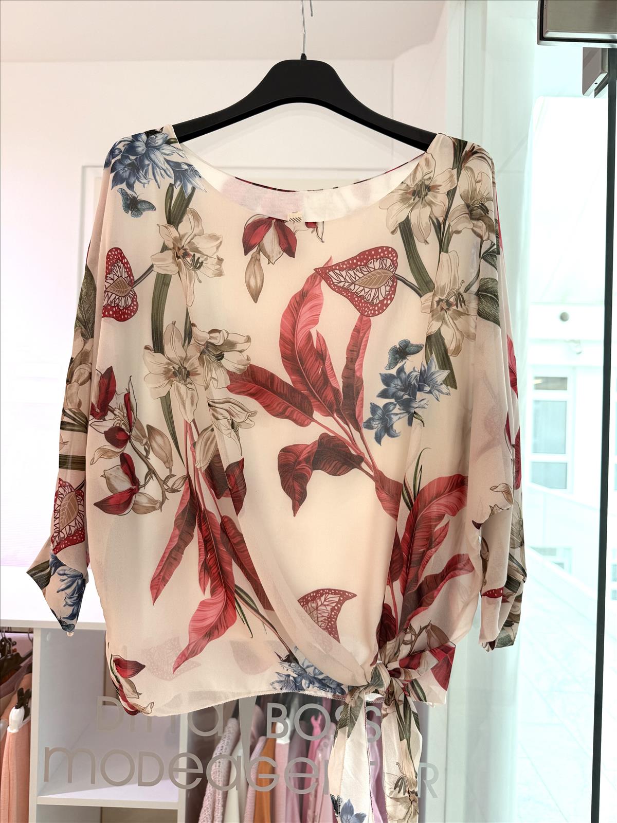 Modeagentur Ditta Boss e. K. - Damenbekleidung