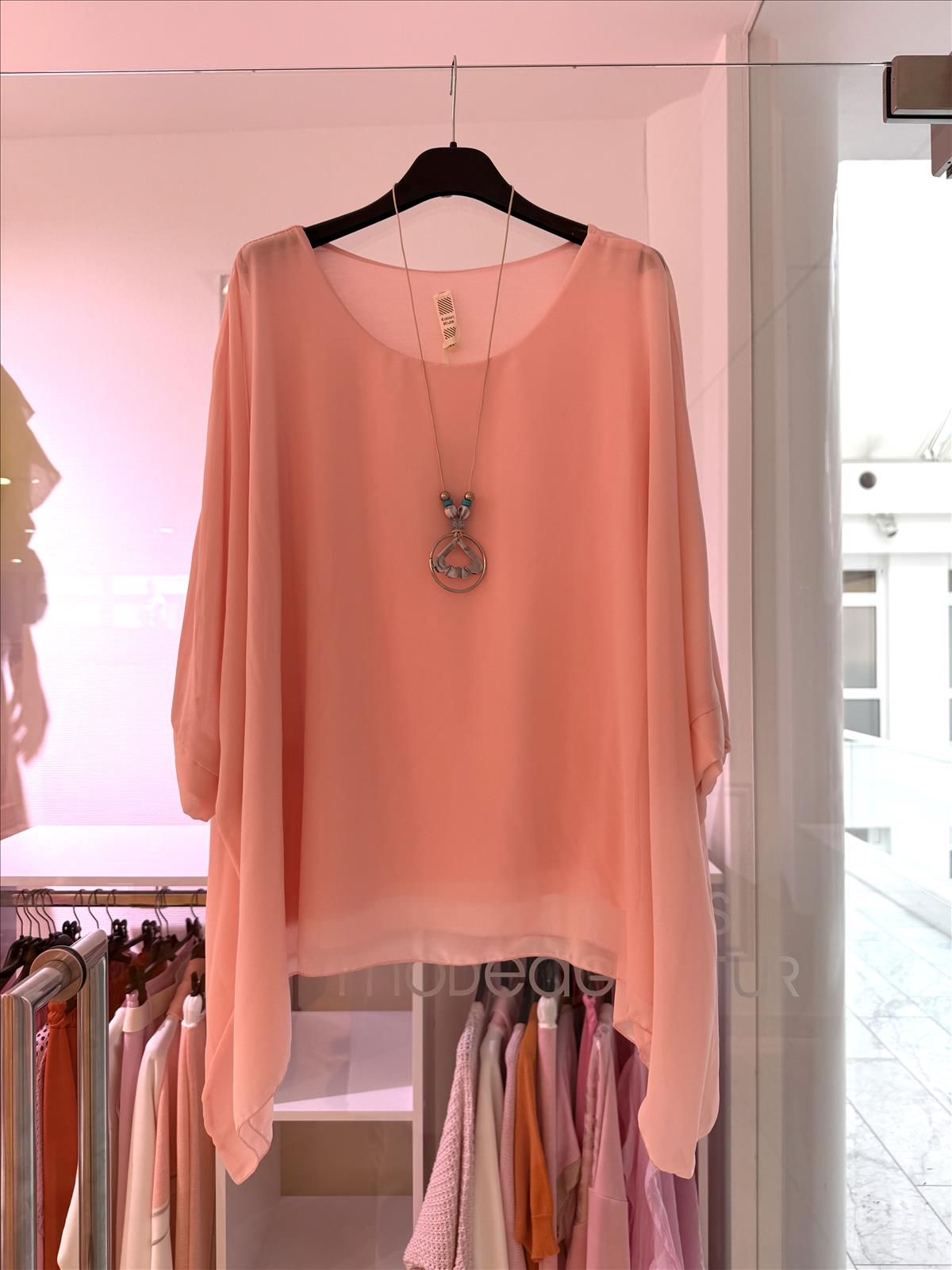 Modeagentur Ditta Boss e. K. - Damenbekleidung