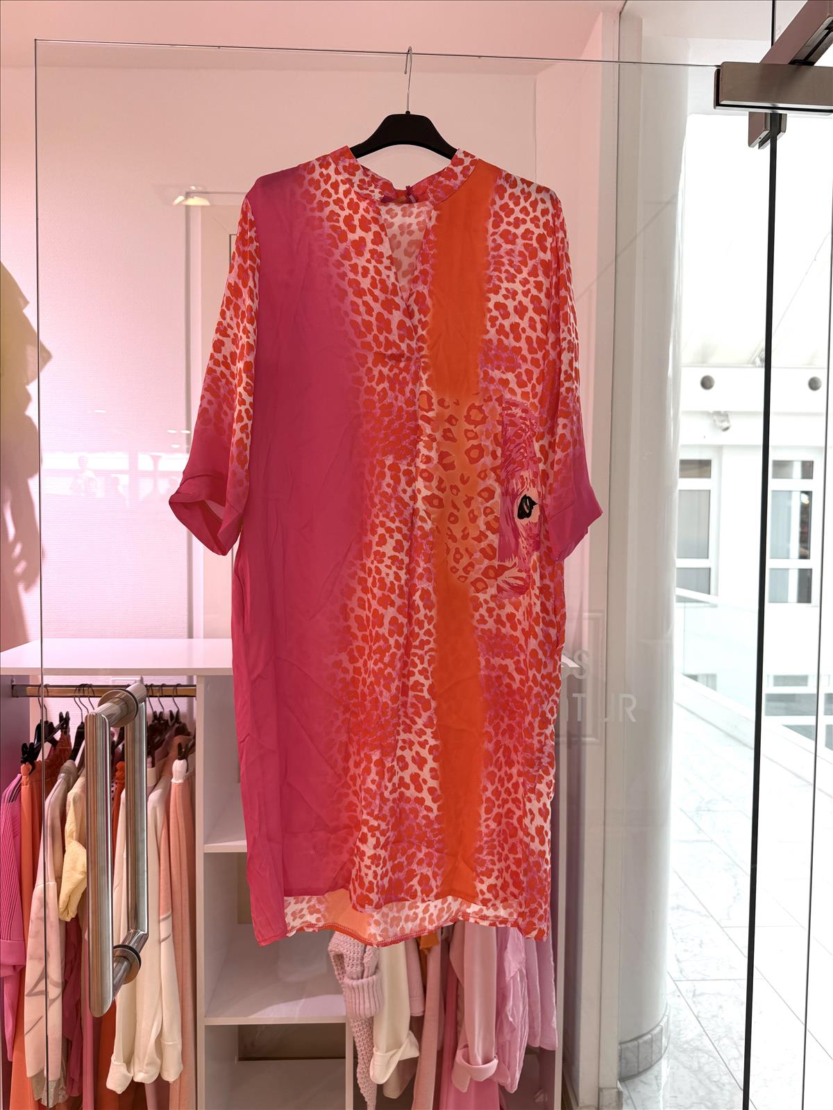 Modeagentur Ditta Boss e. K. - Damenbekleidung