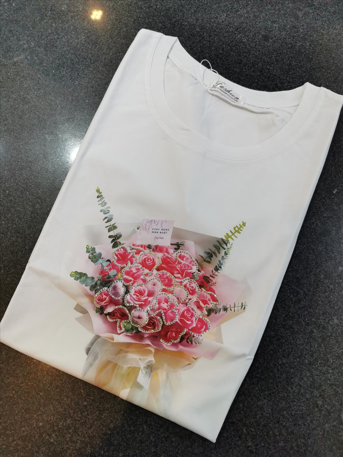 Miss Furs GmbH - MISS FURS Damenmode - Accessoires, Sportswear, Jeans, Tops, Bags