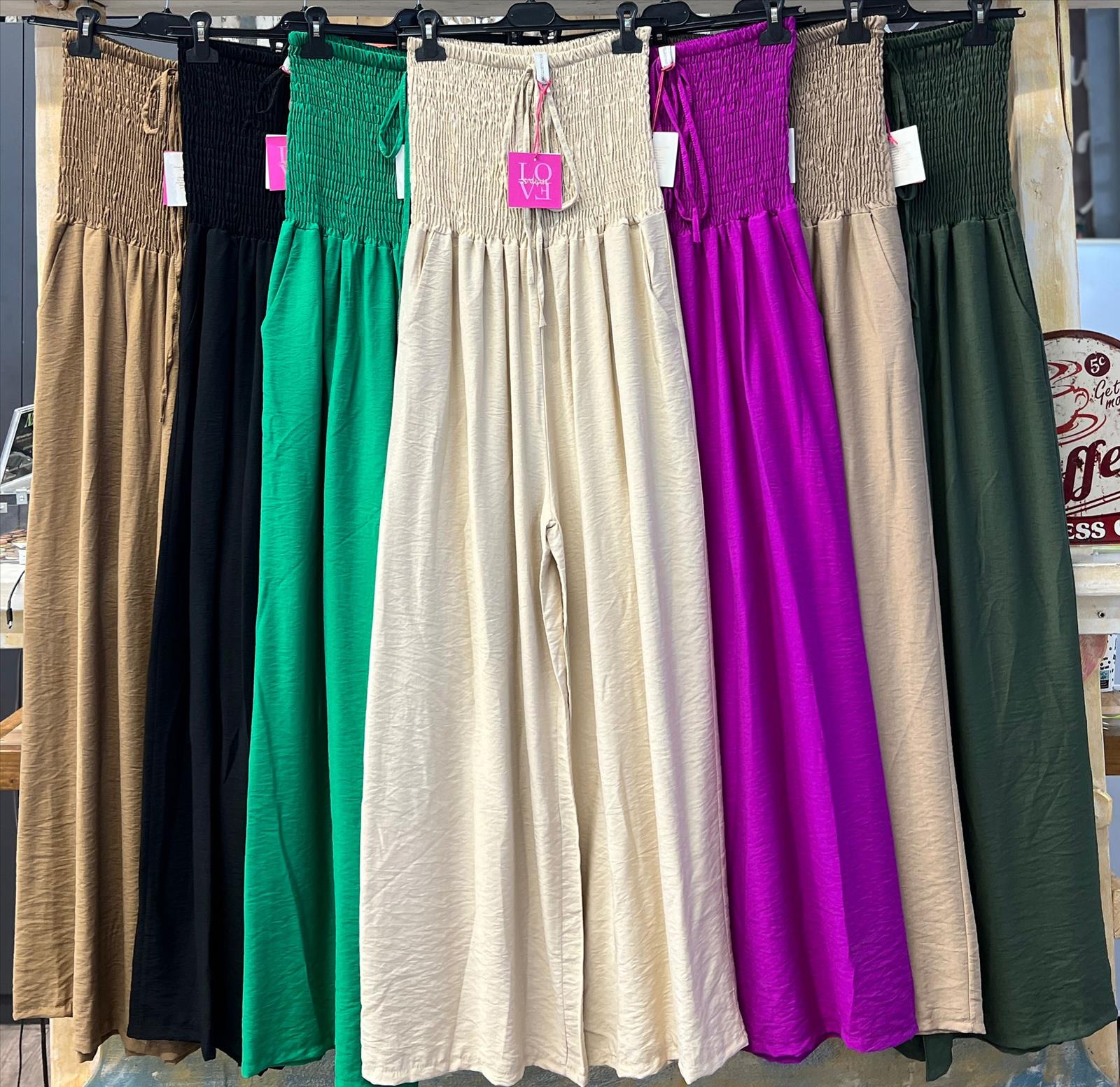 Element of Joy - Damenbekleidung und Accessoires - Wiesbaden