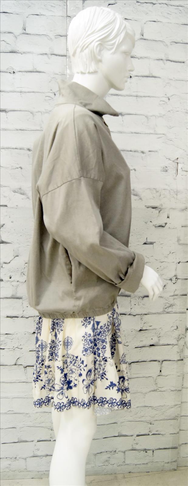 Bhatti Mode GmbH - Young fashion, DOB - Blusen, Hosen Jacken, Jeans, Kleider, Pullover etc.